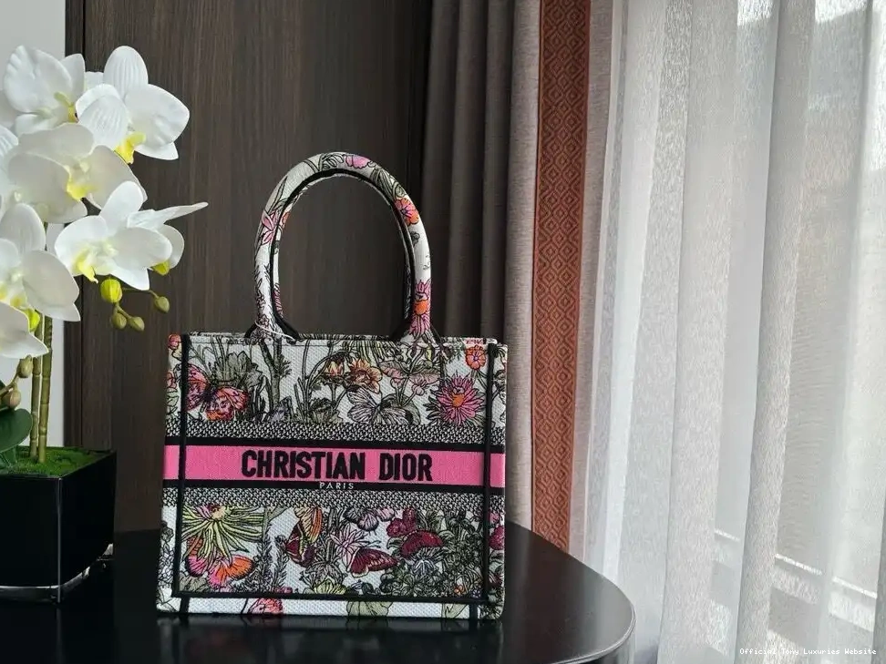 Tony Luxuries SMALL TOTE-26.5*21*14CM diro BOOK 0630